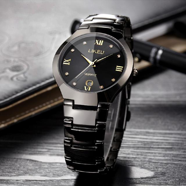 帅气被撩男神，带你走入炎炎夏日