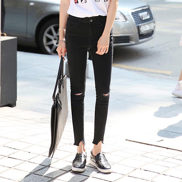 宽裤子太长了怎么卷裤脚,裤子太长怎么办小妙招不卷裤脚