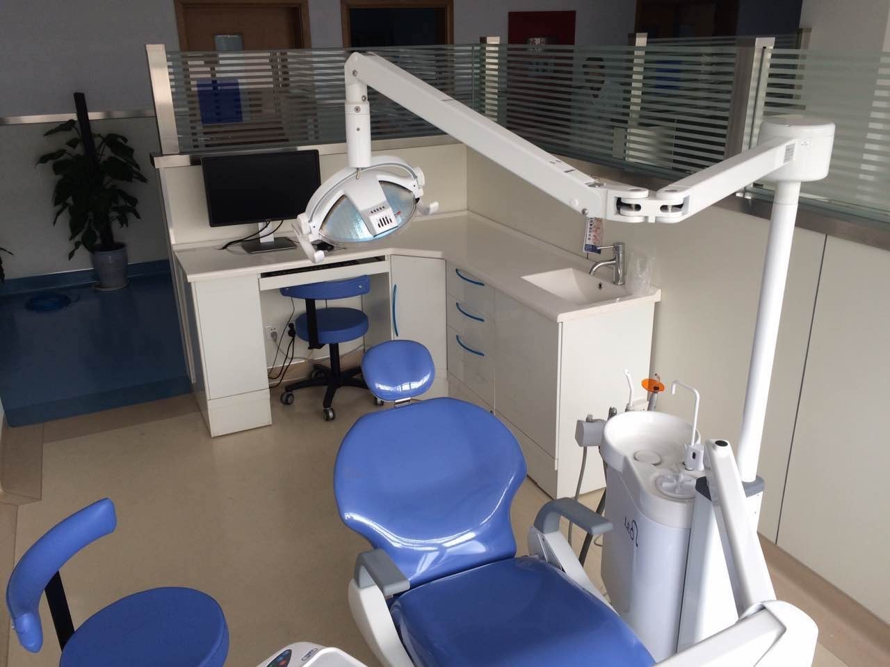 上海九院口腔急诊时间,上海九院口腔价目表