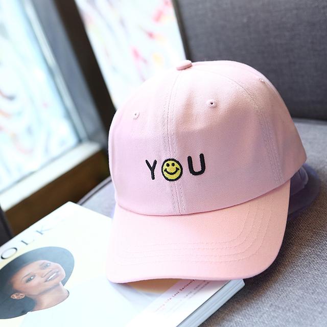 温暖和微笑留给值得的那个人,温暖的微笑给别人也给自己