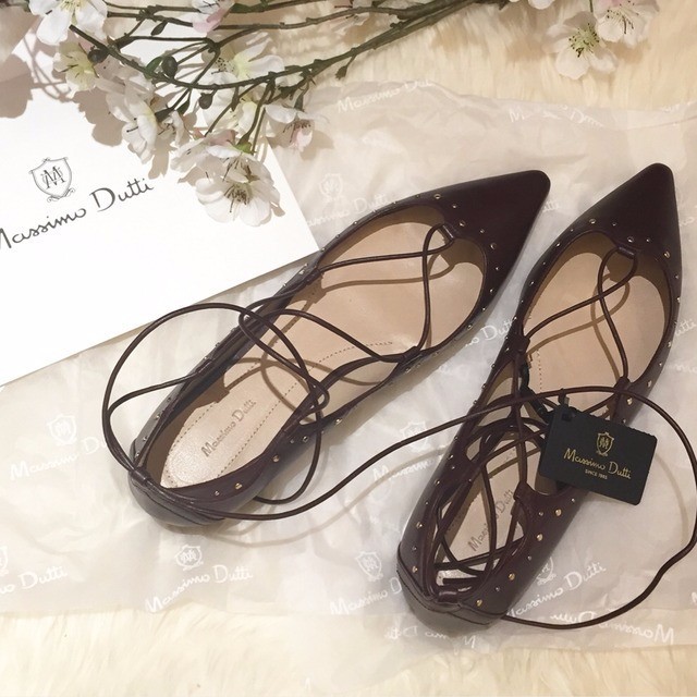 今年夏天流行的绑带鞋,今年流行绑带鞋