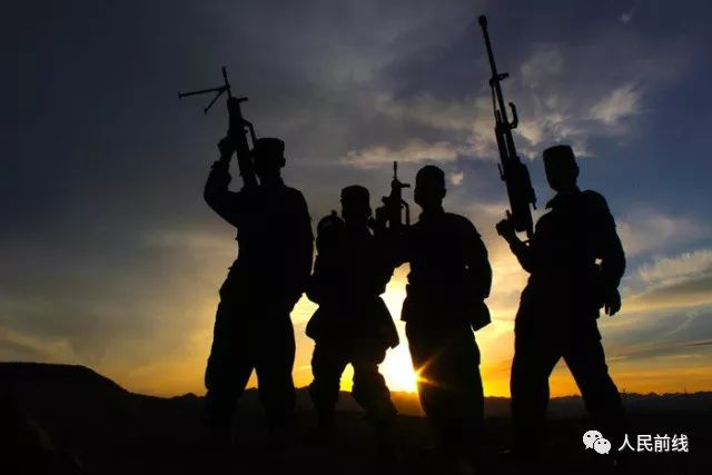 「策划」别天真了,士官哪有那么好当!