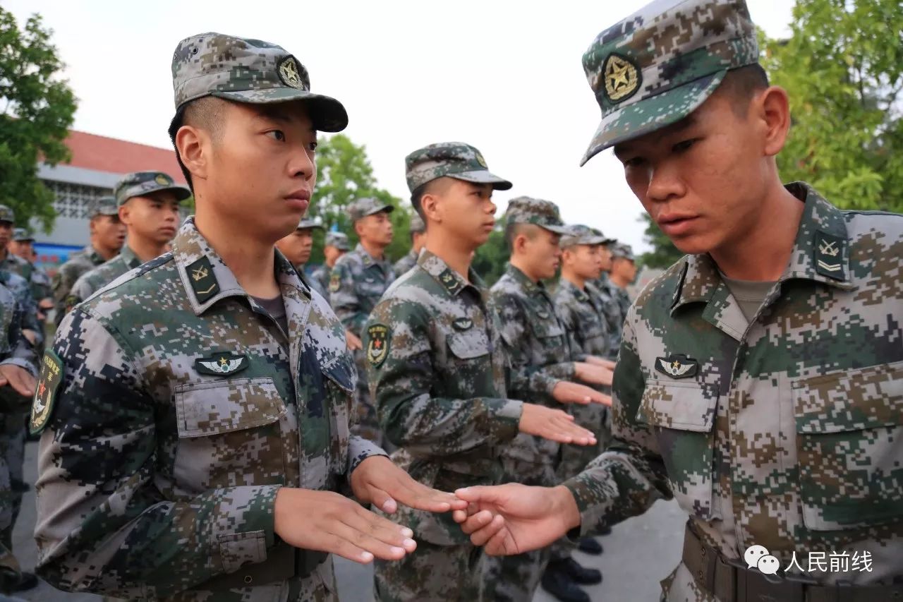 「策划」别天真了,士官哪有那么好当!