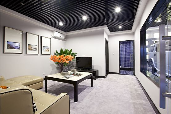 地下车库没做到这个程度，你千万别说自己是豪宅