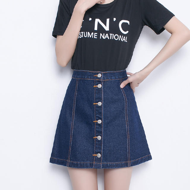 短白t搭牛仔裙裤,白t短牛仔裙穿搭