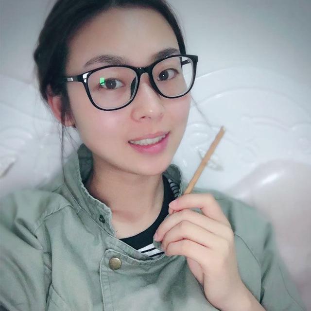 彩妆基础化妆步骤学生党,学生党怎么化妆比较自然