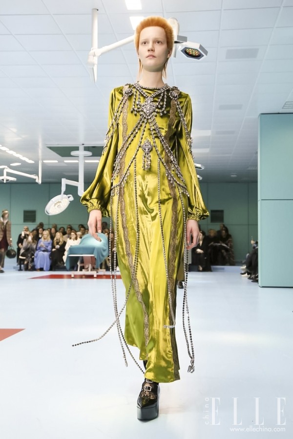 倪妮就是有一种高级感,倪妮街拍都穿什么牌子