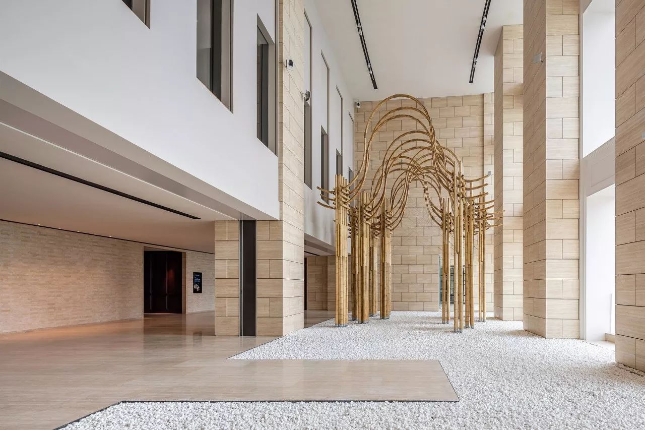 ccd香港郑中设计事务所待遇,ccd郑中设计环球中心