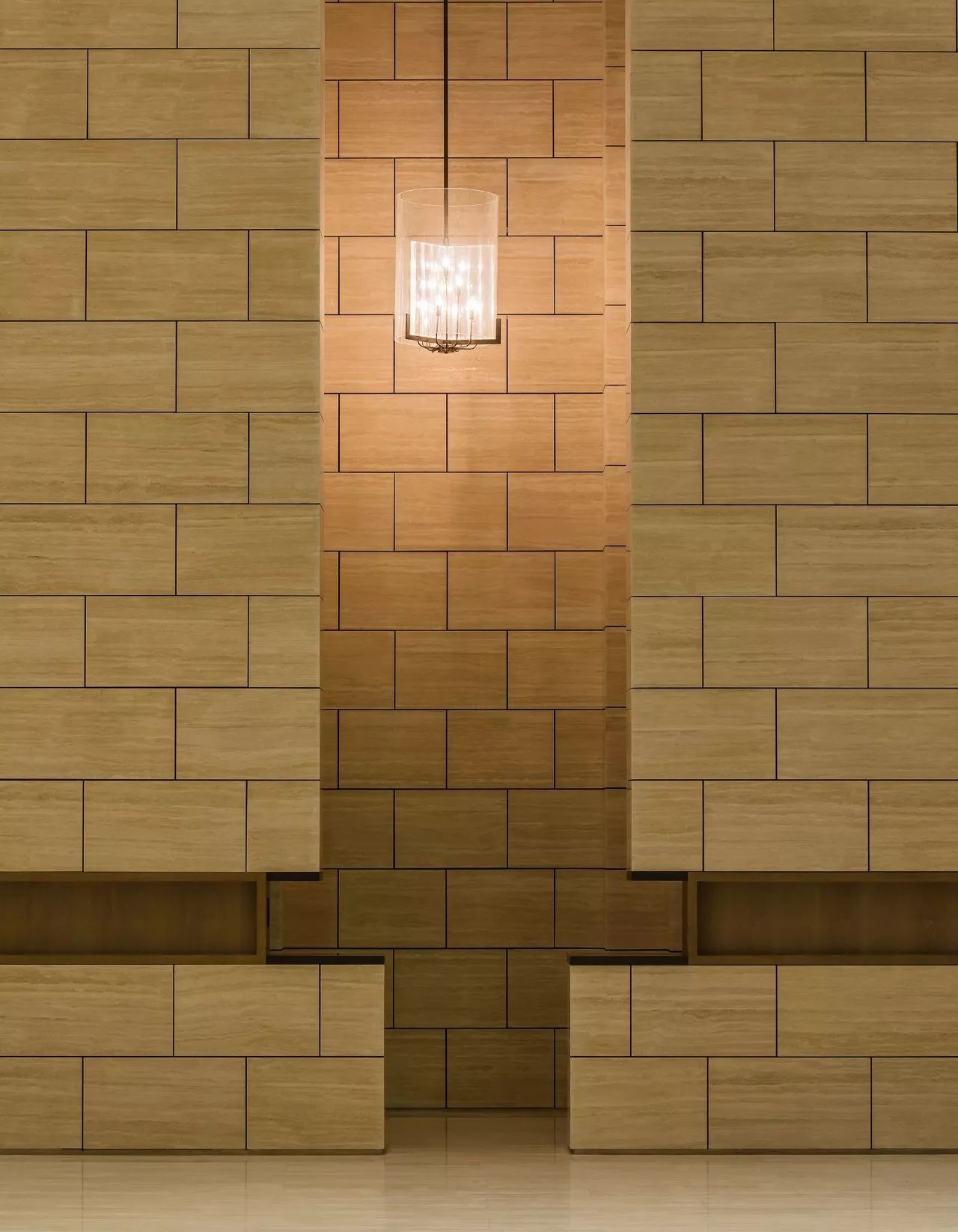 ccd香港郑中设计事务所待遇,ccd郑中设计环球中心