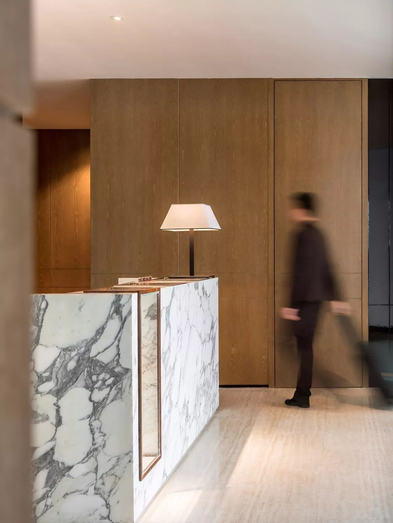 ccd香港郑中设计事务所待遇,ccd郑中设计环球中心