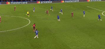 复盘切尔西vs巴萨:空间争夺战,宽度是关键