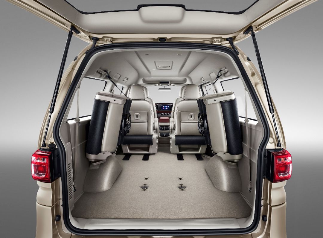 东风风行菱智m5l用车感受,菱智m5l用车真实感受