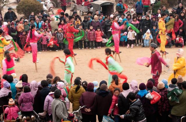 今夜元宵节愿月圆人团圆,元宵节到了愿你月圆人圆事事团圆