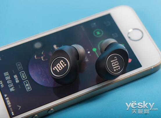 我不受线JBLFREE真无线蓝牙耳机评测