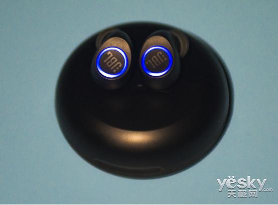 我不受线JBLFREE真无线蓝牙耳机评测