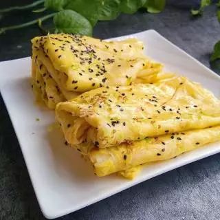 懒人煎饼两分钟就搞定了,一分钟教会你做正宗的煎饼果子