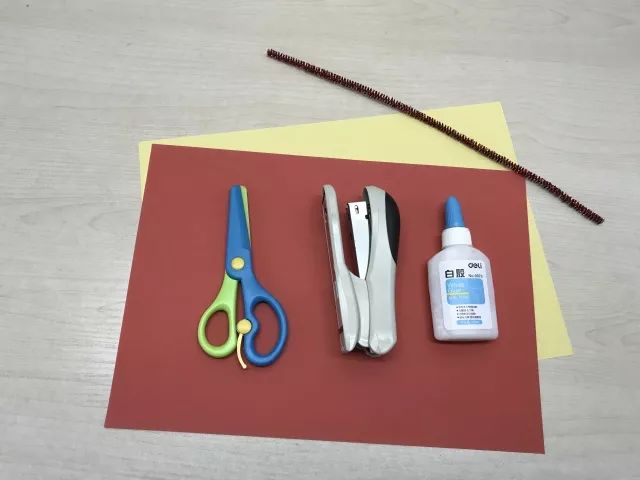 手工制作元宵节小灯笼教程,制作元宵节小灯笼儿童手工