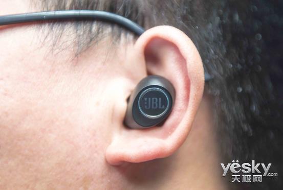 我不受线JBLFREE真无线蓝牙耳机评测