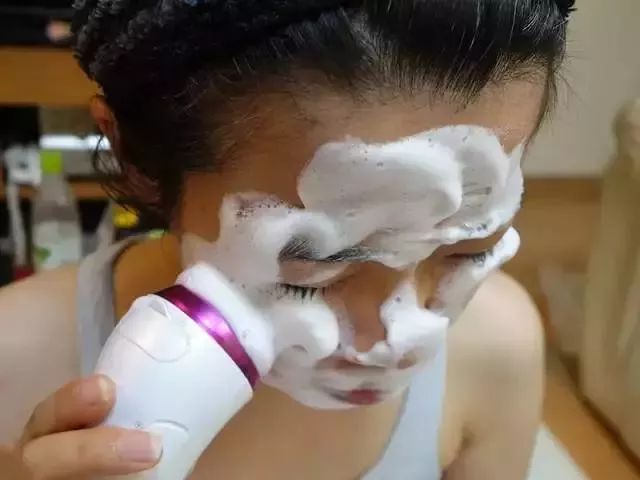 大热化妆品推荐,平价美容仪怎么选