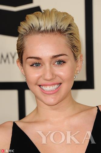 干净清爽“大光明”漂亮额头秀出来