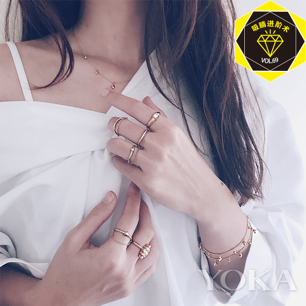 ins上最火的戒指叠戴方法,素圈粗戒指叠搭戴法