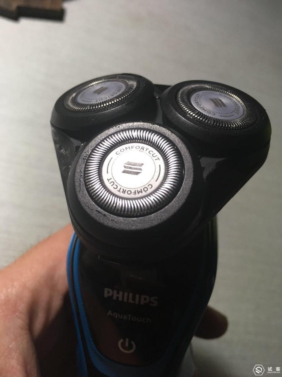 飞利浦剃须刀三头高端,飞利浦剃须刀s5050价格