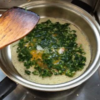 懒人煎饼两分钟就搞定了,一分钟教会你做正宗的煎饼果子