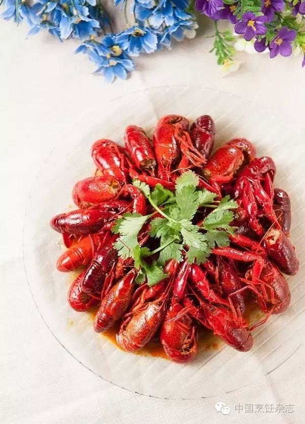 小龙虾，大市场！未来是否继续火爆取决于什么？盱眙、潜江、南京、武汉、上海、北京、合肥、杭州……跟着小龙虾地图走一遭吧！