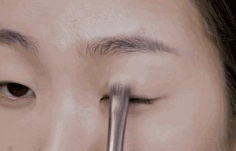 小眼睛混血儿,小眼睛单眼皮混血