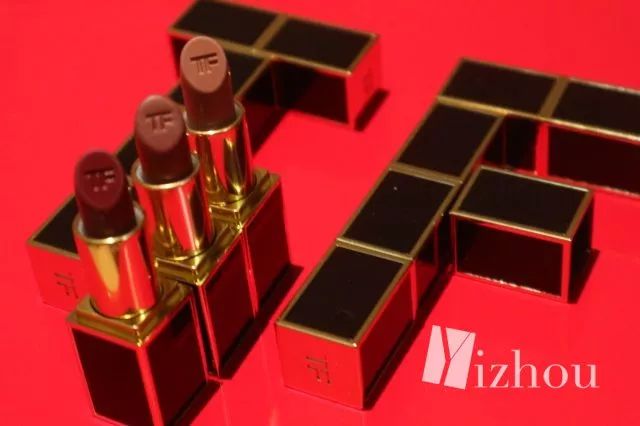 几百和几十的口红,几十和几百香水的区别