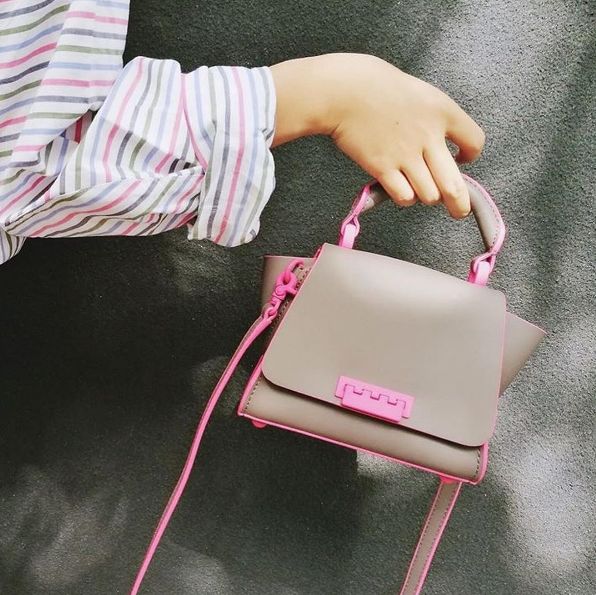 老娘再也不想撞包了!这5款冷门轻奢包一般人我不告诉她!