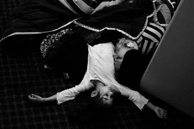 瀹夊痉鐑堟柉鎽勫奖鑾峰,淇勭綏鏂柊闂绘憚褰卞鍥剧墖