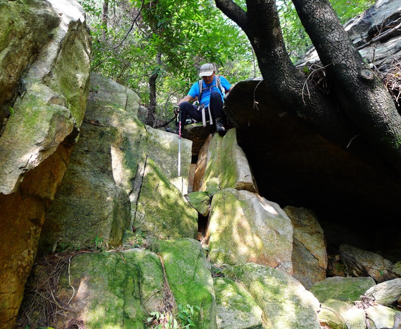 蒙山三十六计之十六：雨潜麻峪环古寺