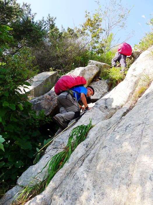 蒙山三十六计之十六：雨潜麻峪环古寺