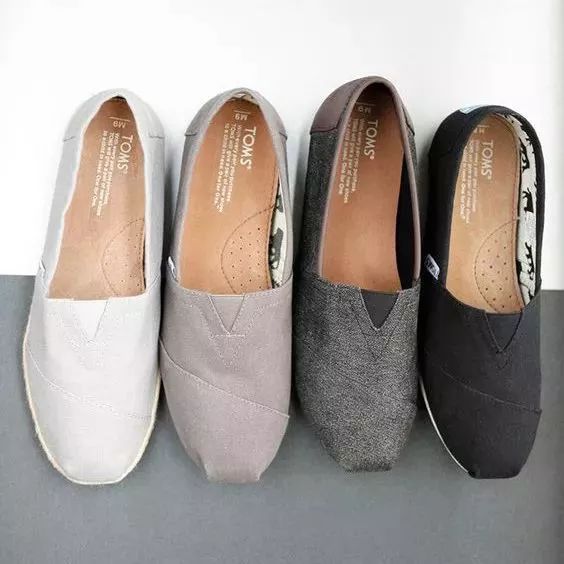 男生穿什么鞋子显脚小,最显脚小的鞋子穿法都在这里了