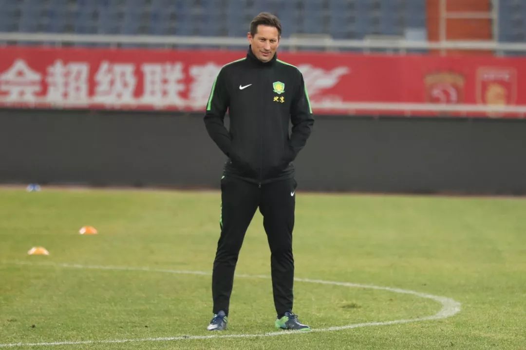 前瞻国足vs叙利亚,鲁能轮换战国安