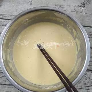 懒人煎饼两分钟就搞定了,一分钟教会你做正宗的煎饼果子