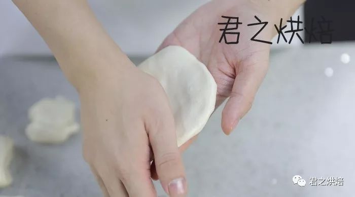 动手自己做美食肉饼看着就有食欲,适合老人吃的肉饼的做法