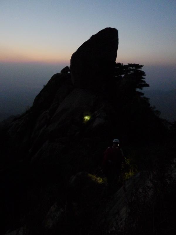 蒙山三十六计之十六：雨潜麻峪环古寺
