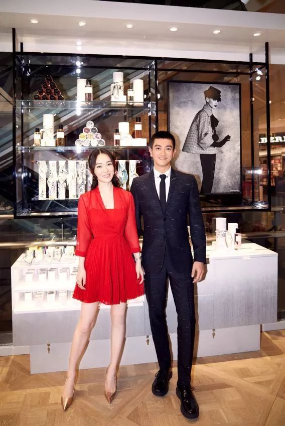 dior棣欐皼涓栧,杩ゥdior鐪熸垜棣欐皼