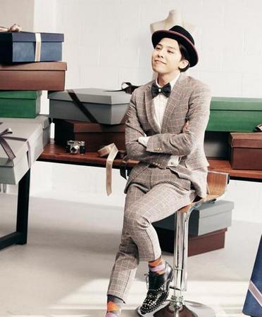 男个子矮怎么穿显高,偏瘦小个子男穿衣搭配