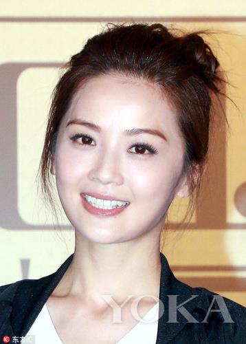 干净清爽“大光明”漂亮额头秀出来