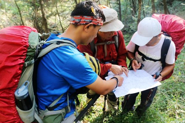 蒙山三十六计之十六：雨潜麻峪环古寺