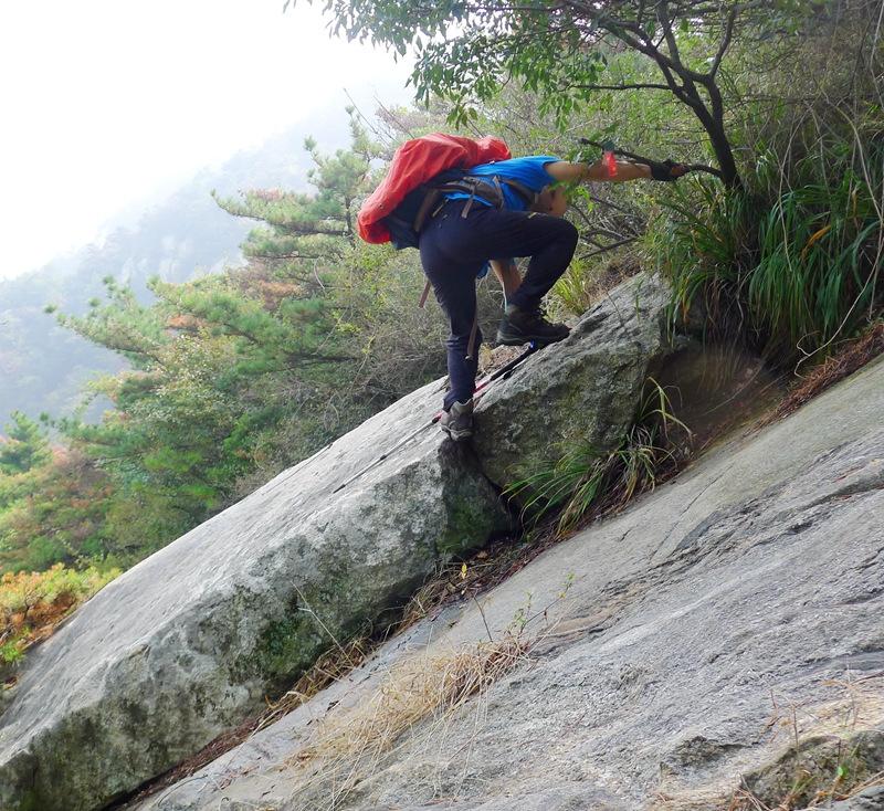 蒙山三十六计之十六：雨潜麻峪环古寺