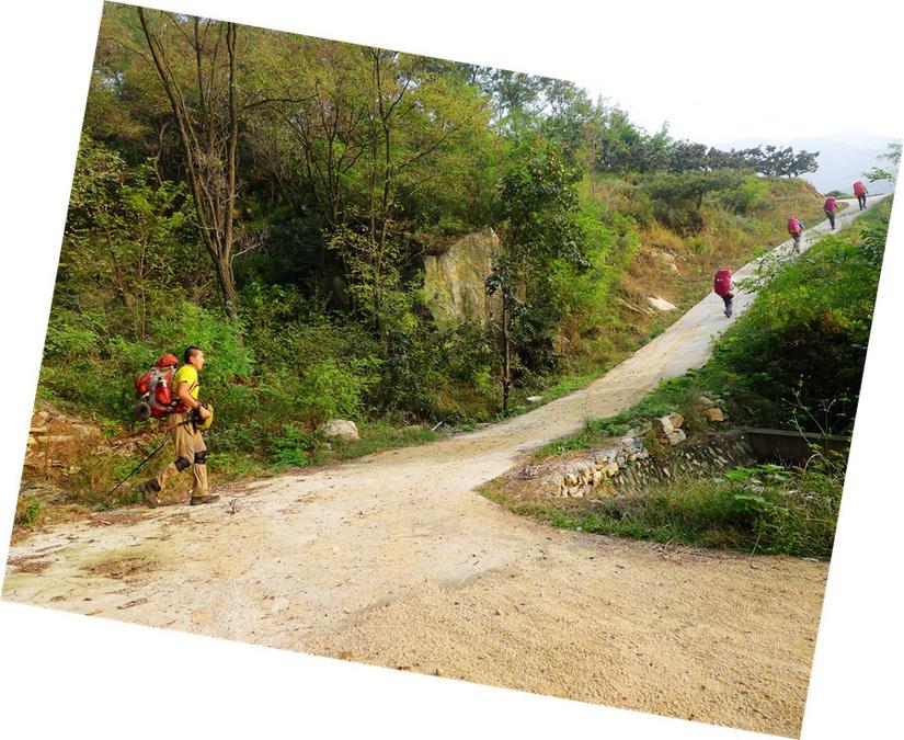 蒙山三十六计之十六：雨潜麻峪环古寺