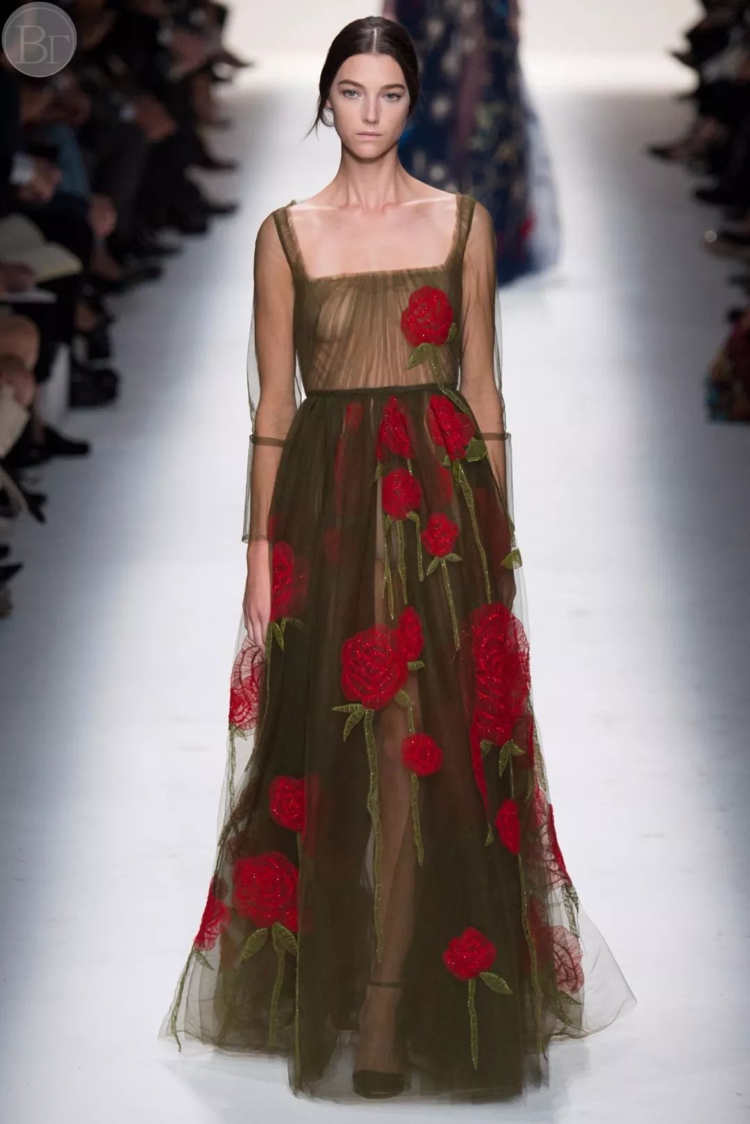 今年最流行的小方领,方领上衣高级感新款