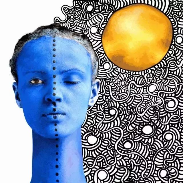 这些令人触目惊心的色彩背后，隐喻着一个国度屈辱的历史