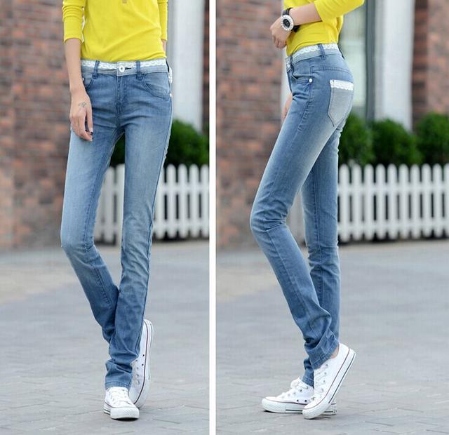 慵懒风穿搭春夏牛仔裤,炎炎夏日穿搭牛仔裤