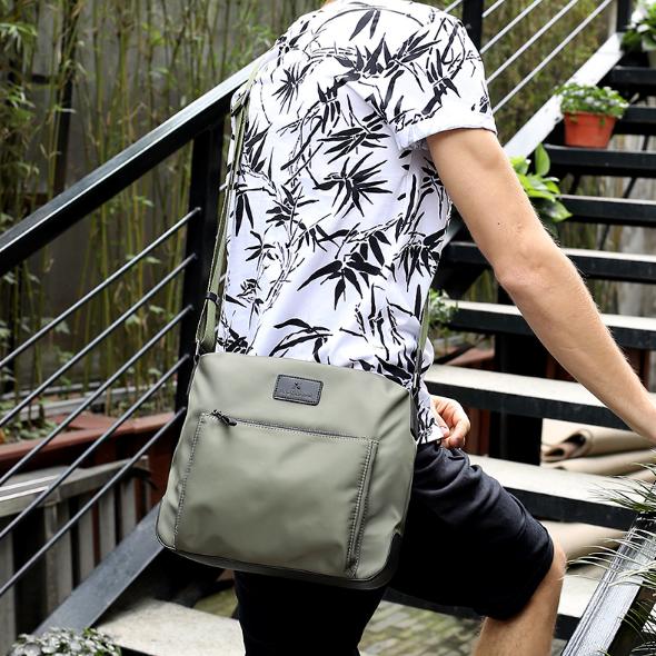 什么包包最显气质好看,哪种包包背出来显气质