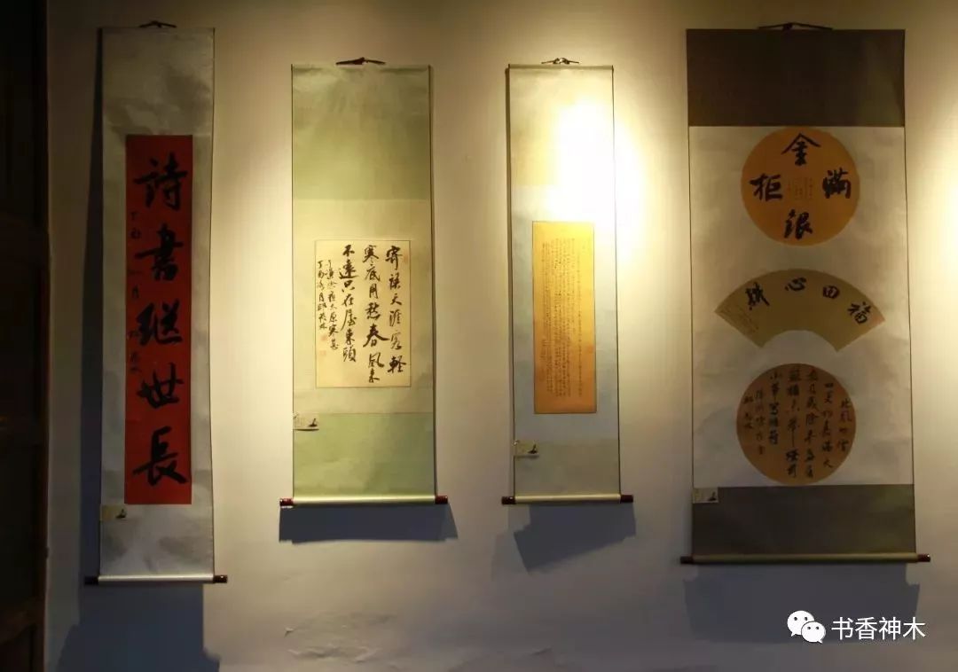 神木女人逛街,神木艺术品女孩子